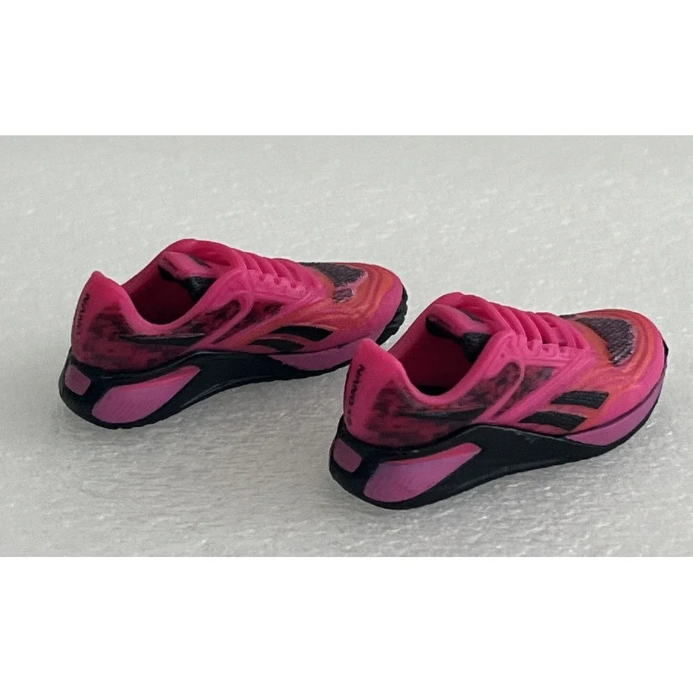 Zuru Mini Brands Figurine/Doll Mini‎ Reebok Toy Sneakers
